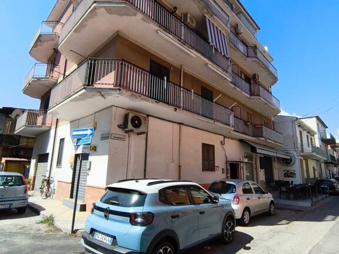 Appartamento trilocale in vendita in Via Risorgimento, Villapiana Lido, Villapiana