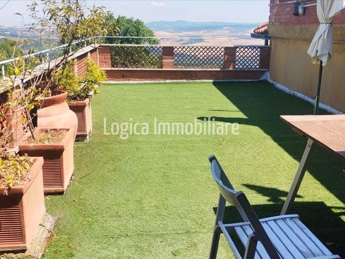 Appartamento con 6 locali in vendita in Via del Poggiolo, Centro, Castiglione d'Orcia