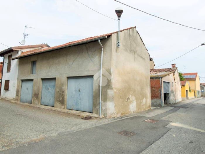 Casa con 6 locali in vendita in Via Maria Ausiliatrice, Mirabello Monferrato