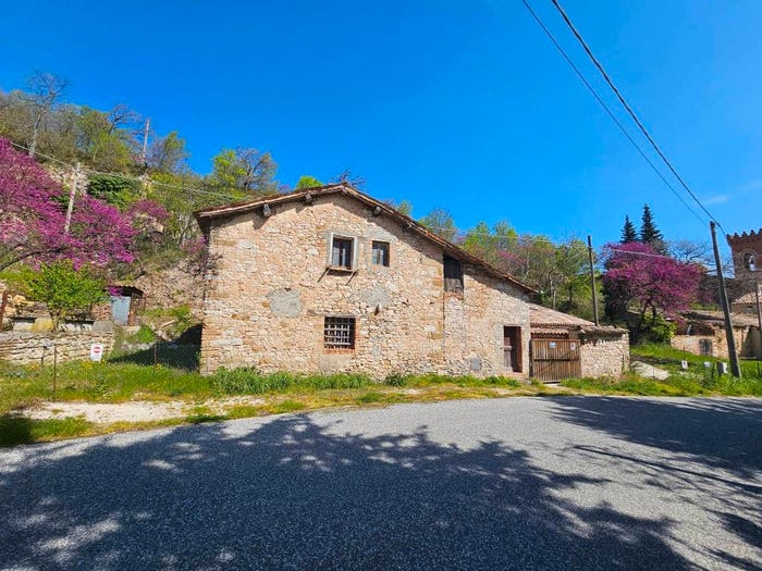 Casa con 6 locali in vendita in Via San Francesco, Centro, Serrapetrona
