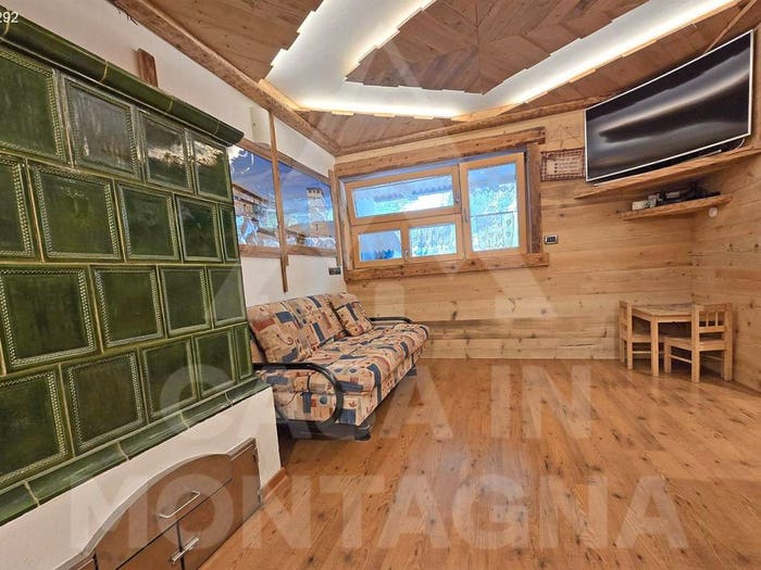 Casa trilocale in vendita in Via Rodella, Campitello di Fassa