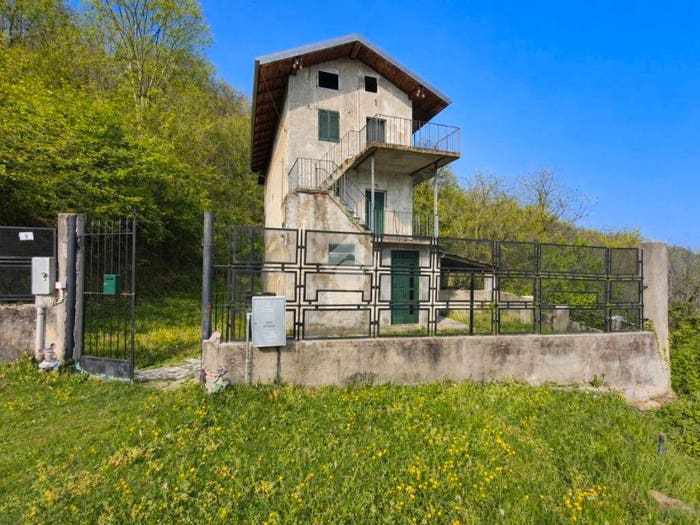 Casa con 6 locali in vendita in Cantone Colma, Curino