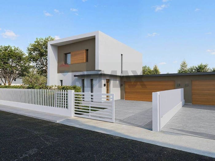 Casa con 5 locali in vendita in Via Confine, Centro, Montebelluna