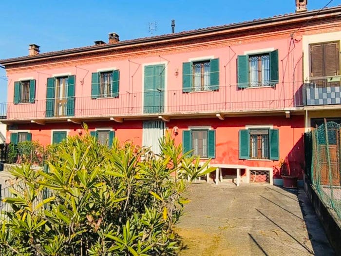 Casa con 6 locali in vendita in Via Don Giovanni Bosco, Centro, Montà
