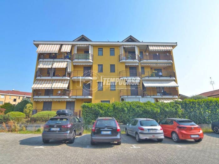 Appartamento trilocale in vendita in Via MALONETTO, Brandizzo