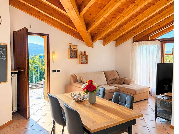 Casa trilocale in vendita in Via Torquato Tasso, Villongo