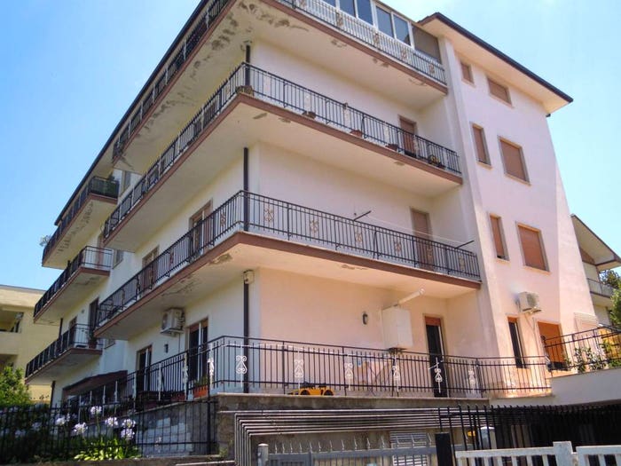 Appartamento quadrilocale in vendita in Via Livio Concin, La Storta, Roma