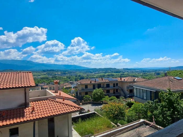 Casa con 6 locali in vendita in Via Aprile, Incisa In Val D'Arno, Figline e Incisa Valdarno