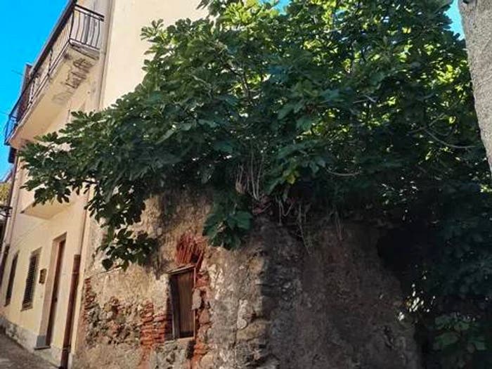 Appartamento quadrilocale in vendita in Via Santo Don, Brolo