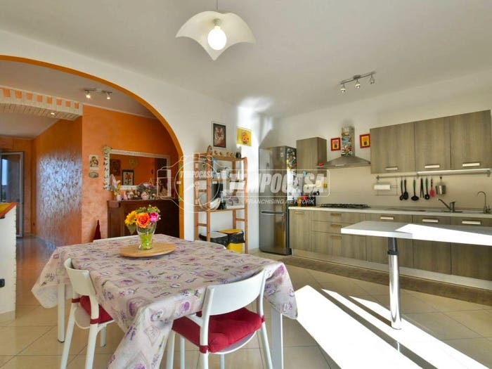 Appartamento con 5 locali in vendita in Via Flaminia II, San Sabino, Osimo