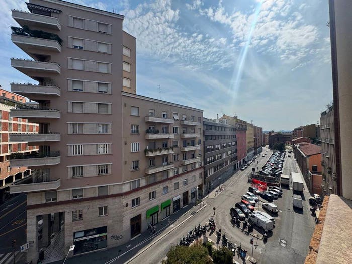 Appartamento con 5 locali in vendita in Via Azzo Gardino, Marconi, Bologna