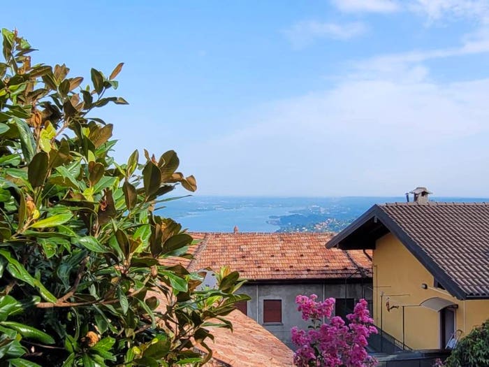 Casa con 6 locali in vendita in Via dei Cerri, Fosseno, Nebbiuno