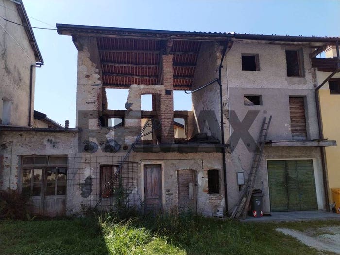 Appartamento trilocale in vendita in Marsiai, Cesiomaggiore