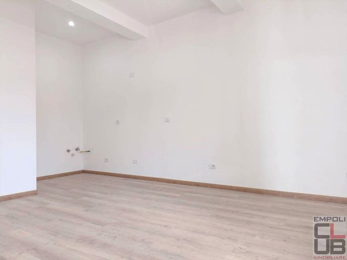 Appartamento trilocale in vendita in Via Giacomo Matteotti, Centro, Fucecchio