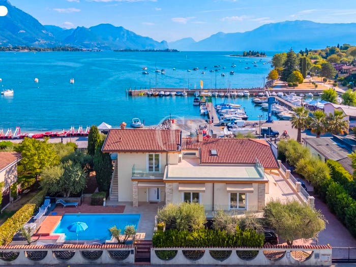 Casa con 6 locali in vendita in via delle rose, Lido, Manerba del Garda
