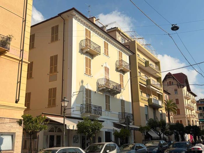 Appartamento quadrilocale in vendita in Via Giuseppe Mazzini, Muretto di Alassio Stazione Corso Marconi, Alassio