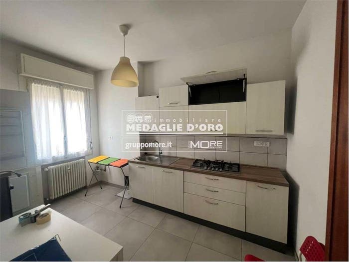 Appartamento quadrilocale in vendita in Via Giardini, San Faustino, Modena