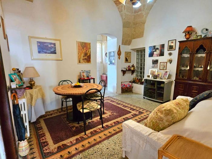 Appartamento trilocale in vendita in Corte dei Buccarelli, Centro Storico, Lecce