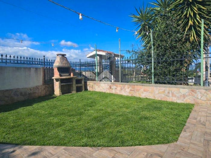 Casa quadrilocale in vendita in Via malagodi, Stazione Montalto Coretto, Montalto Uffugo