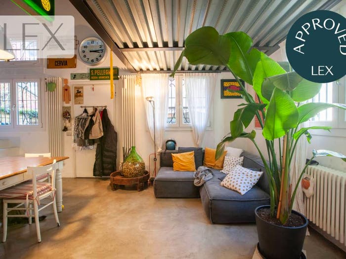 Casa quadrilocale in vendita in Via Pier Candido Decembrio, Lodi Brenta, Milano