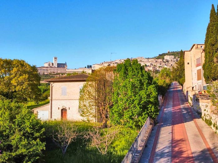 Casa con 6 locali in vendita in VIA BEATO PADRE LUDOVICO DA CASORIA, San Damiano Rivotorto Capodacqua, Assisi