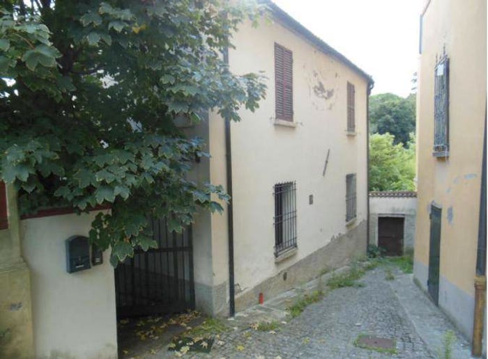 Appartamento con 5 locali in vendita in Piazza Roma Fontanelice BO, Centro, Fontanelice