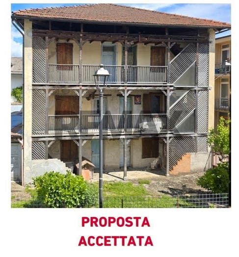 Casa con 6 locali in vendita in Villa, Centro, Lamon