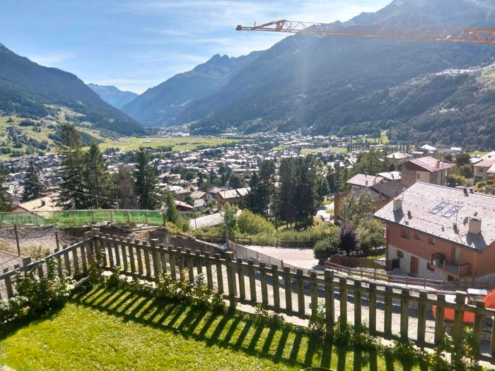Casa con 6 locali in vendita in Via Giacinto Sertorelli, Centro, Bormio