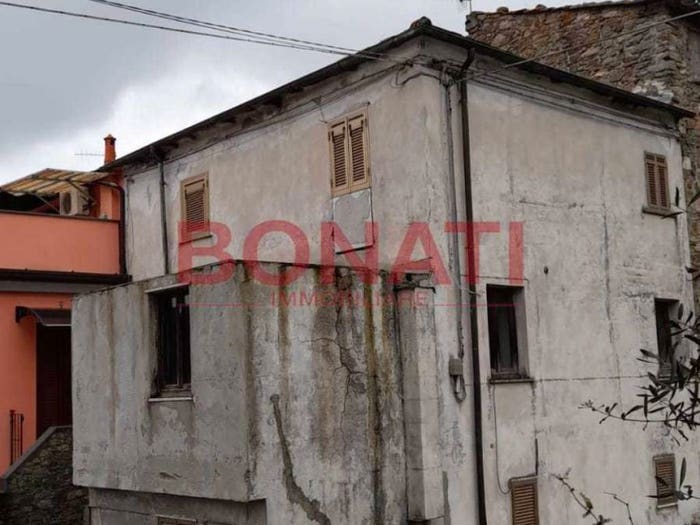 Appartamento trilocale in vendita in Casa Borsi, Podenzana