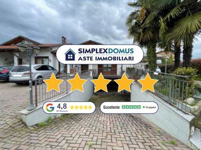 Casa con 6 locali in vendita in Via Fratelli Cairoli, Gaglianico