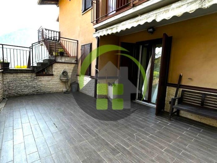 Appartamento trilocale in vendita in Orezzo, Gazzaniga