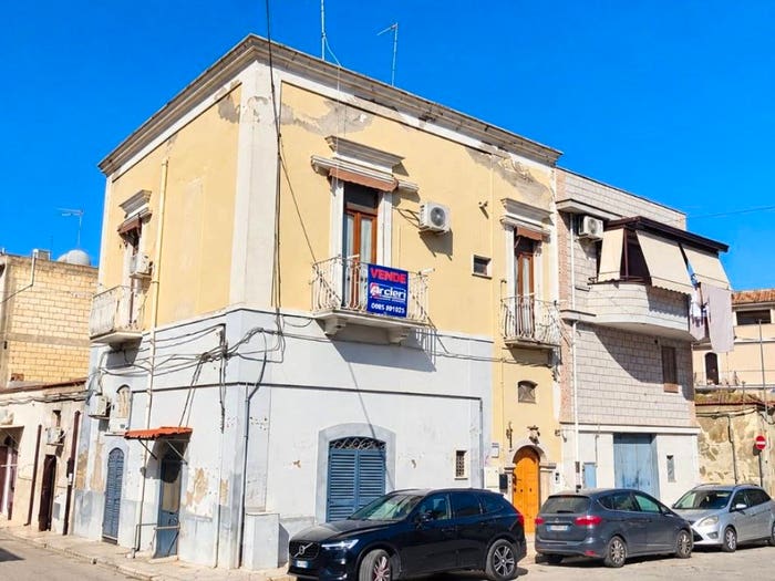 Casa trilocale in vendita in Via Salnitro Cerignola FG Italia, Centro, Cerignola