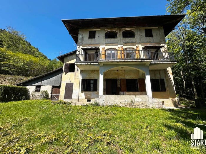 Casa con 5 locali in vendita in Frazione Castagnea, Castagnea, Portula