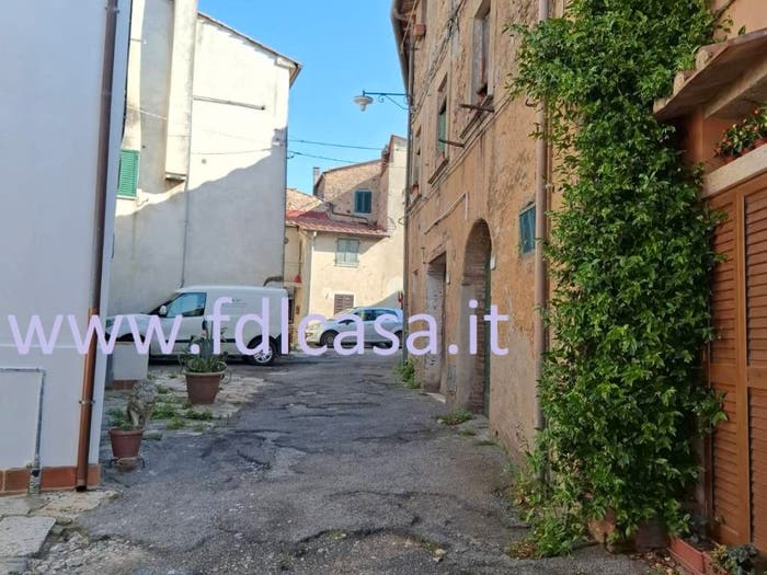 Appartamento quadrilocale in vendita in Via della Vecchia Fonte, Collemontanino, Casciana Terme Lari