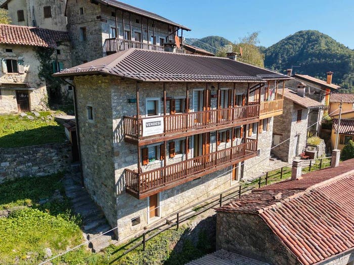 Casa quadrilocale in vendita in Località Topolò, Grimacco