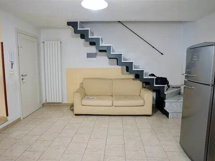 Casa con 5 locali in vendita in Via Nazionale No Number, Centro, Aulla