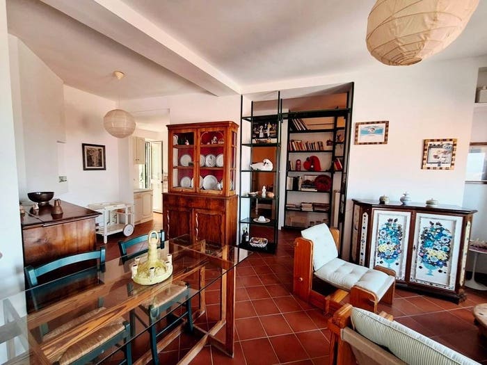 Appartamento quadrilocale in vendita in Via Virgilio Laurienti, Centro, Cori