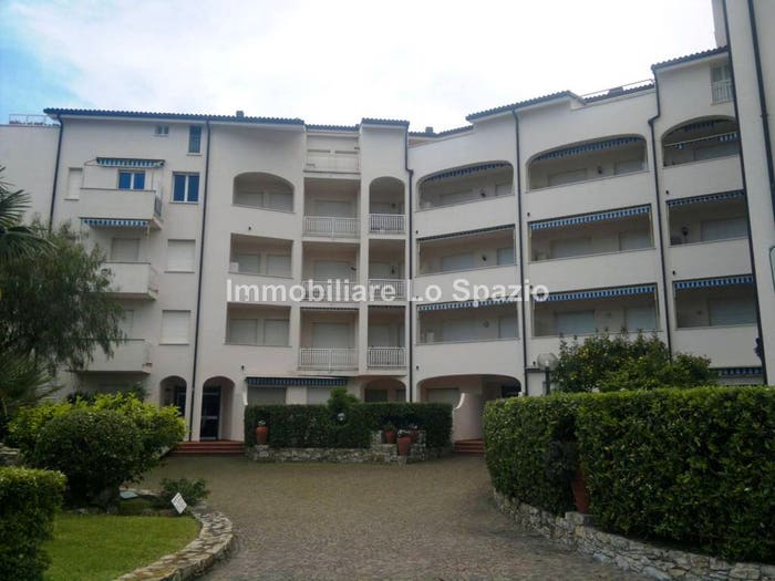 Appartamento bilocale in vendita in Via Piana del Merula, Marina Di Andora, Andora