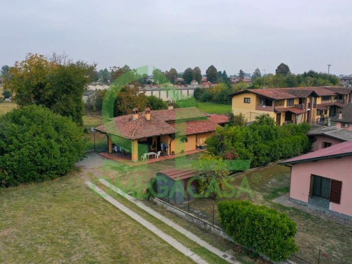 Casa trilocale in vendita in Via Giacomo Matteotti, Orio Litta