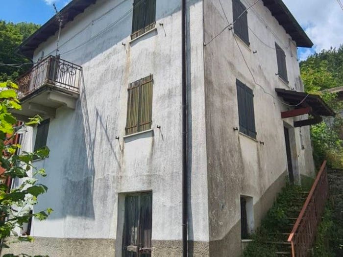 Casa con 5 locali in vendita in Località Alpepiana, Alpepiana, Rezzoaglio