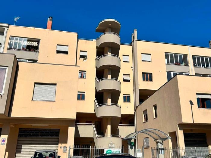 Appartamento trilocale in vendita in Via Giuseppe Ungaretti, Centro, Falconara Marittima