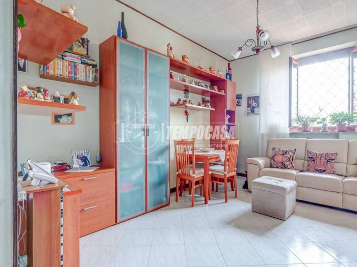 Appartamento bilocale in vendita in Via Monte Grappa, Centro, Borgomanero