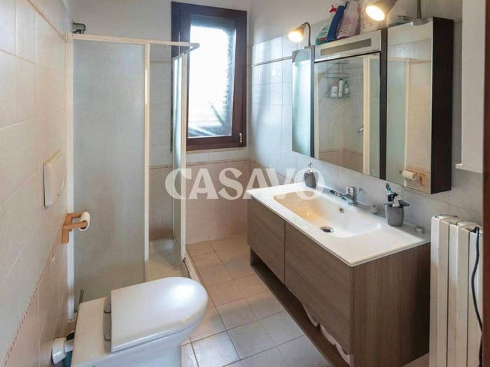 Appartamento con 6 locali in vendita in Via Molise, Leuca, Lecce