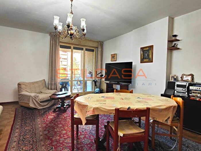 Appartamento quadrilocale in vendita in Villa San Martino, Pesaro