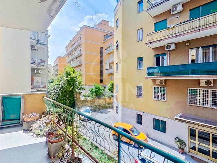Appartamento con 5 locali in vendita in Circonvallazione Nomentana, Bologna, Roma