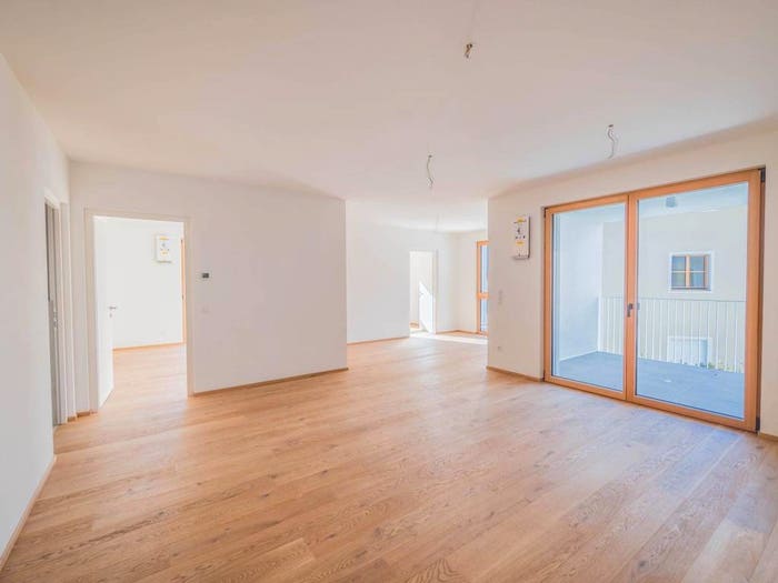 Appartamento quadrilocale in vendita in Via Castel d'Enna, Centro, Montagna