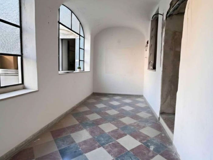 Appartamento con 6 locali in vendita in Centro Storico, Piacenza