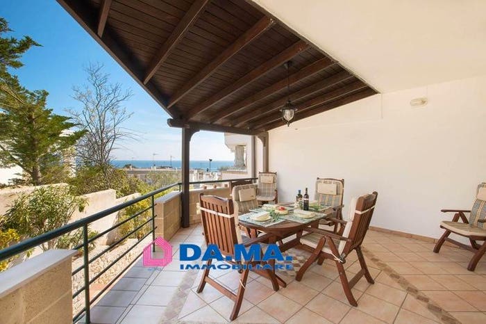 Casa quadrilocale in vendita in Via Tevere, Centro, Santa Cesarea Terme