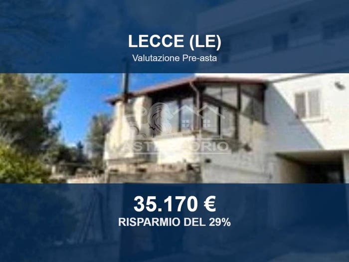Appartamento con 6 locali in vendita in Viale L Pavarotti, Zona industriale Villa Convento Masseria Marsello, Lecce