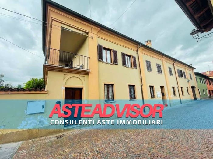 Appartamento con 6 locali in vendita in Via Saluzzo, Centro, Moretta